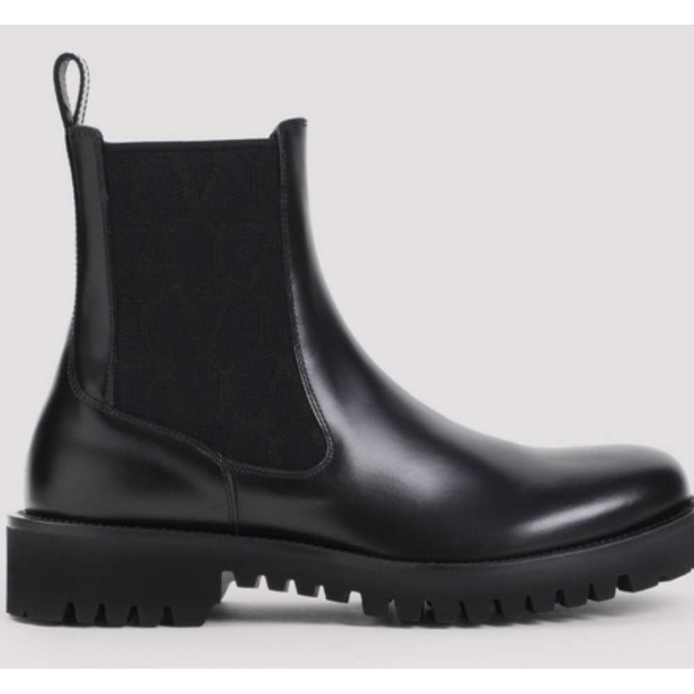Valentino‎ Garavani Black Beatle Chelsea Boots Sz 42 US 9 Men 12 Lady.